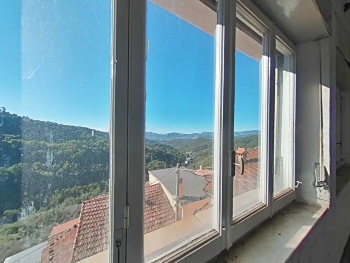 Appartamento con 5 locali in vendita in Via Volpara, Sarzana