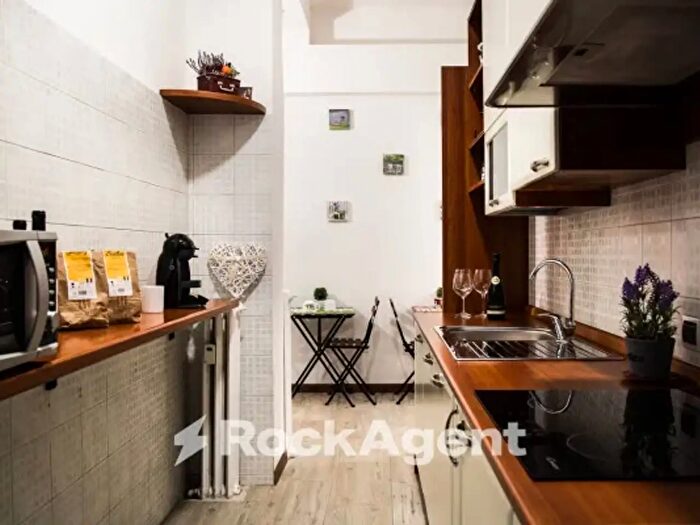 Appartamento quadrilocale in vendita in Viale Zara, Milano