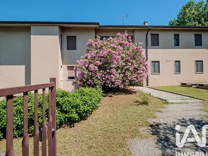 Appartamento con 6 locali in vendita in Via Giuseppe Bazzani, Castiglione Delle Stiviere