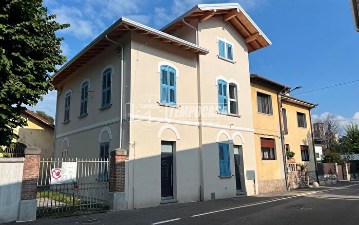 Appartamento monolocale in vendita in Via Santissima Trinità, Palazzolo SullOglio