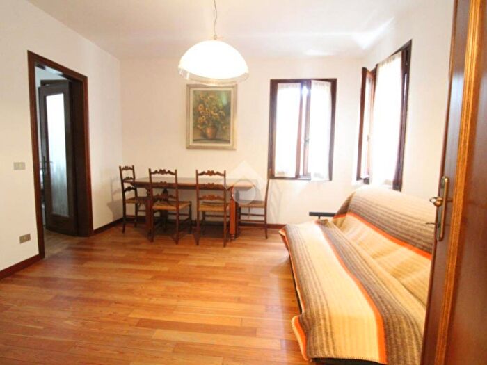 Appartamento monolocale in affitto in Centro, Bassano del Grappa