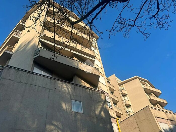 Appartamento trilocale in vendita in Via C Cattaneo, Cantu