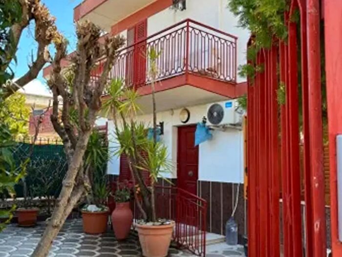 Casa con 5 locali in vendita in Via Montagnola, Casteldaccia