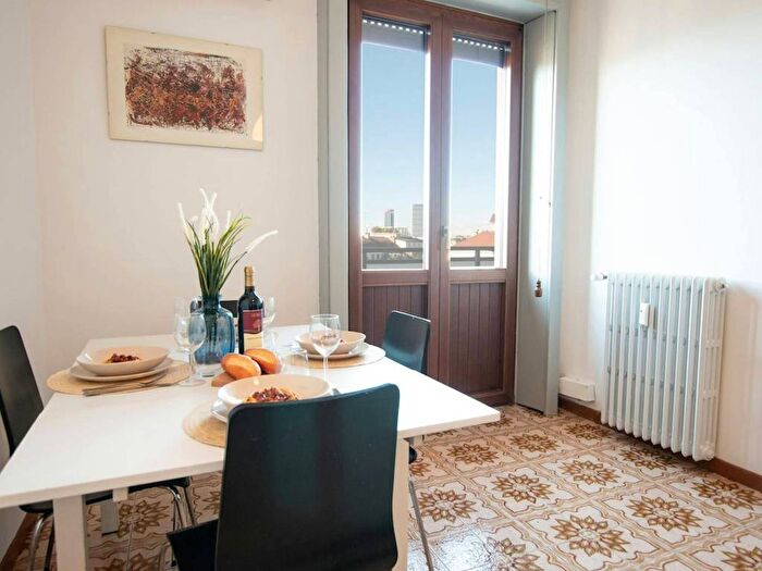 Appartamento monolocale in affitto in Piazza SantAgostino, Corso Genova, Milano