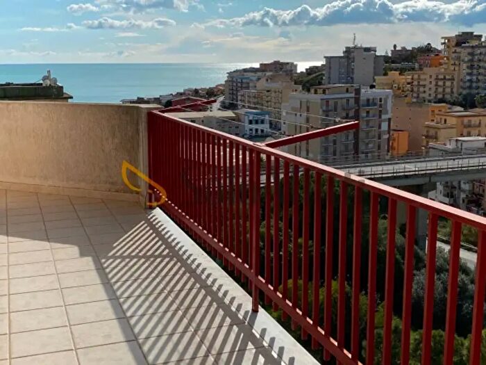 Appartamento quadrilocale in affitto in Sciacca