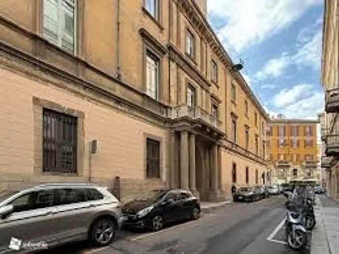 Appartamento bilocale in vendita in Via Stampa, Milano