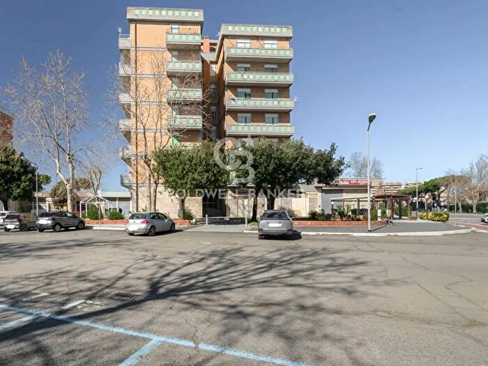 Appartamento trilocale in vendita in Viale dei Tritoni, Tarquinia