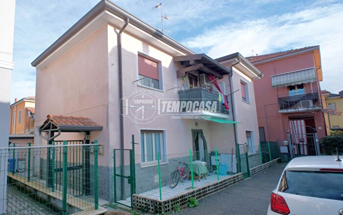 Appartamento trilocale in vendita in Via Benedetto Marcello, Paderno Dugnano