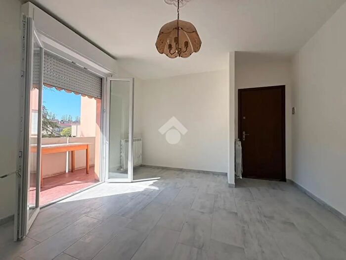 Appartamento trilocale in vendita in Via S Biagio, Suzzara