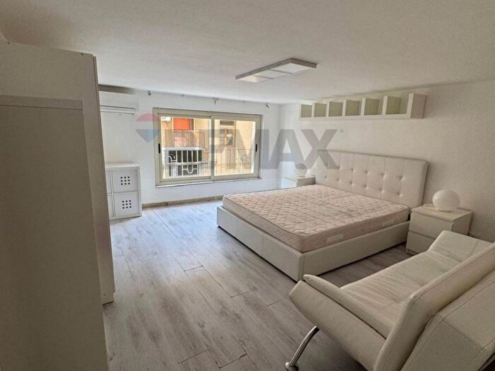 Appartamento bilocale in affitto in via Ruggero Settimo, Province Veneto, Catania