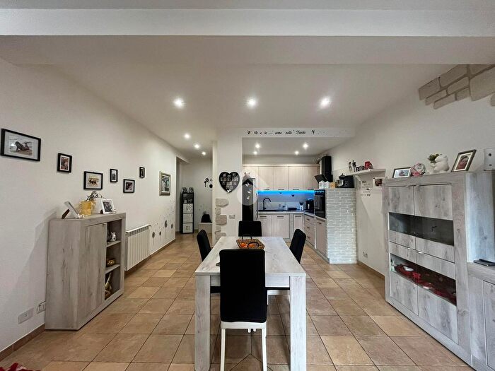 Appartamento quadrilocale in vendita in Via Fontana Bella, Rocca Priora