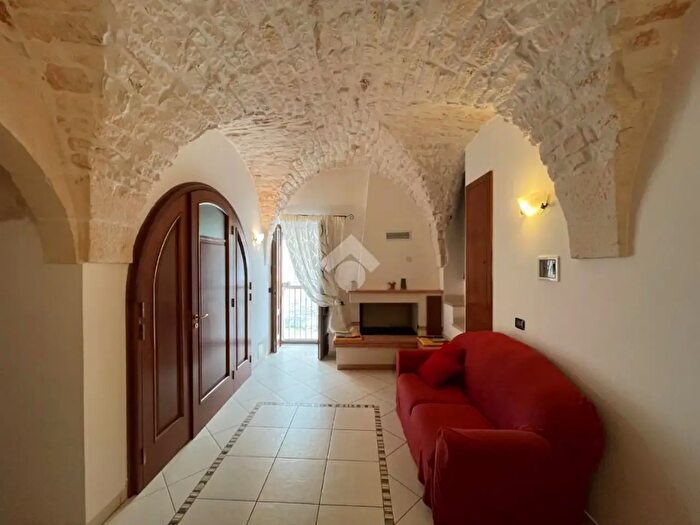 Casa trilocale in vendita in Via Roberto Sarfatti, Ceglie Messapica