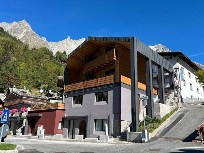 Appartamento quadrilocale in affitto in strada la palud, Centro, Courmayeur