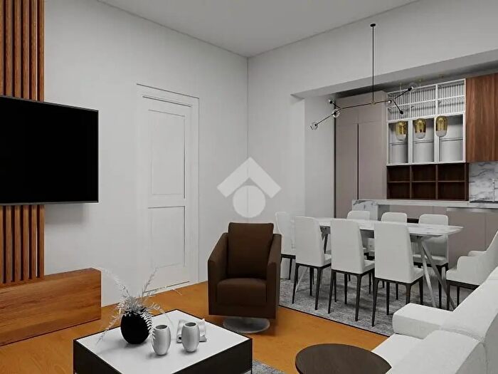 Casa quadrilocale in vendita in Via G B Viotti, Rivoli