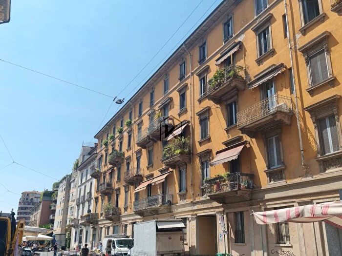 Appartamento trilocale in affitto in Via Antonio Kramer, Piave Tricolore, Milano