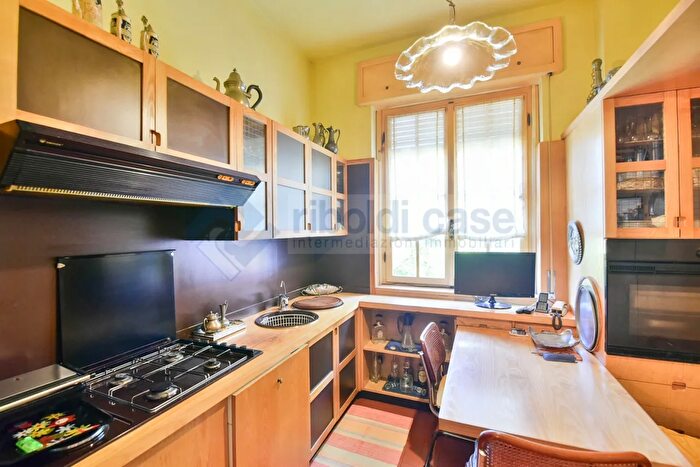 Case in Vendita e in Affitto - 2