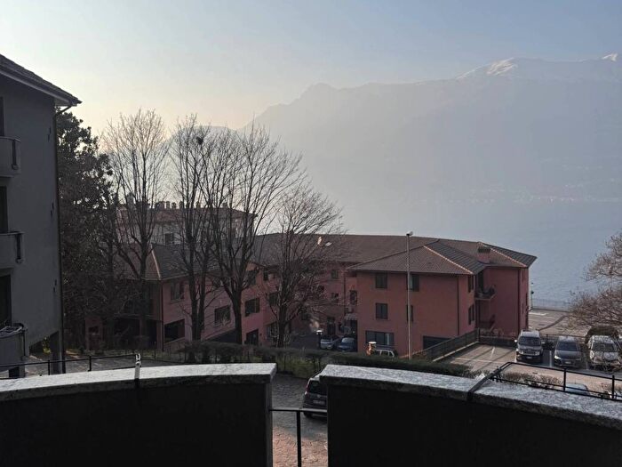 Appartamento bilocale in affitto in Via San Nicolao, Centro, Bellano