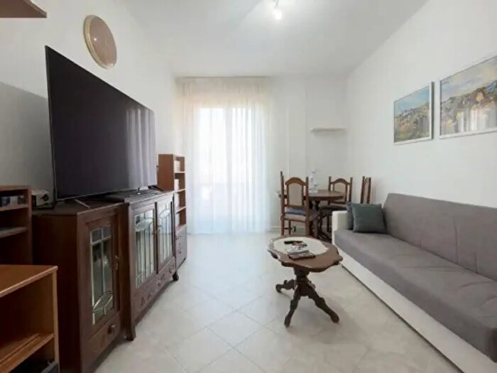 Appartamento trilocale in vendita in Via Alessandro Tonso, Alessandria