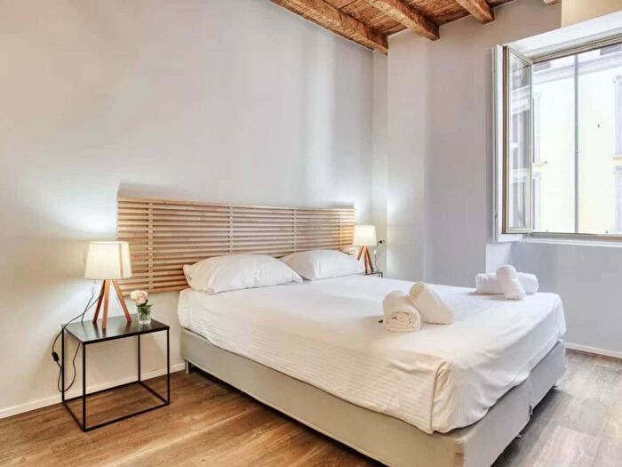 Appartamento monolocale in affitto in Via Gaudenzio Ferrari, Corso Genova, Milano