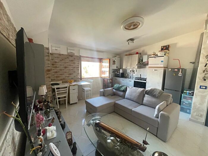 Appartamento bilocale in vendita in Via Bologna, Ardea