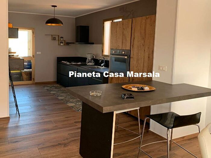 Appartamento con 5 locali in affitto in Via del Fante, Stagnone, Marsala