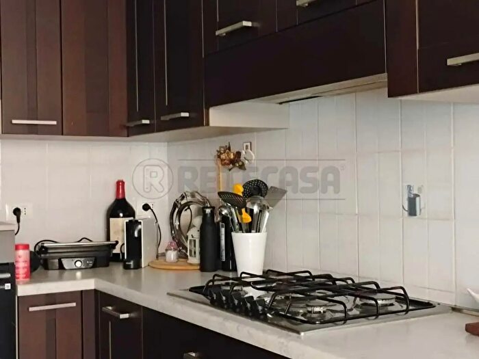 Appartamento con 6 locali in affitto in Via San Pellico, Sarego