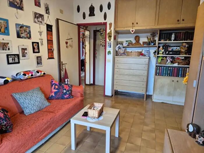 Appartamento con 5 locali in vendita in Via Chiusi, Firenze