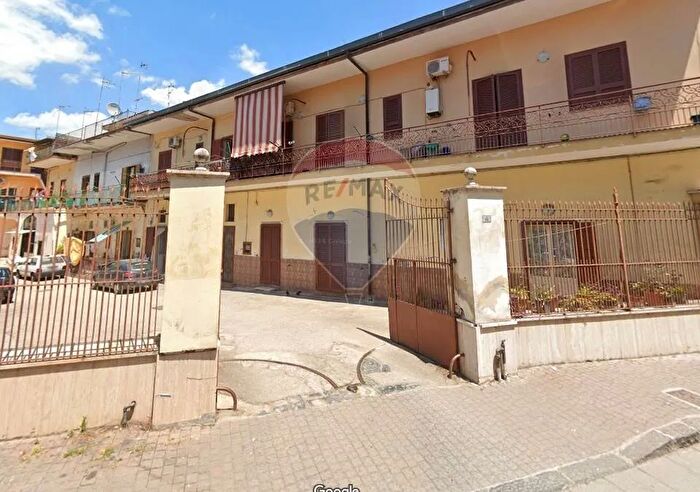 Appartamento trilocale in vendita in Afragola