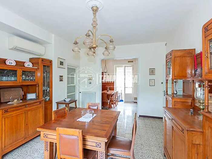 Appartamento trilocale in vendita in Viale Cristoforo Colombo, Verona