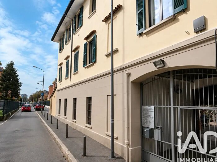 Appartamento trilocale in affitto in Via Ippodromo, Milano