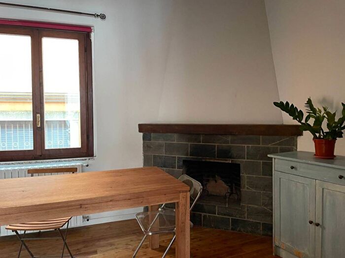 Appartamento bilocale in affitto in Via della Bindellina, Certosa, Milano