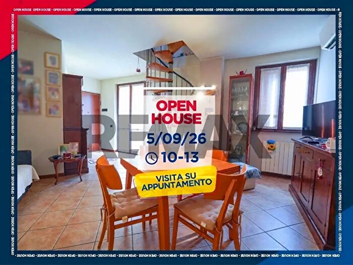 Appartamento trilocale in vendita in Via G Donizetti, Boltiere