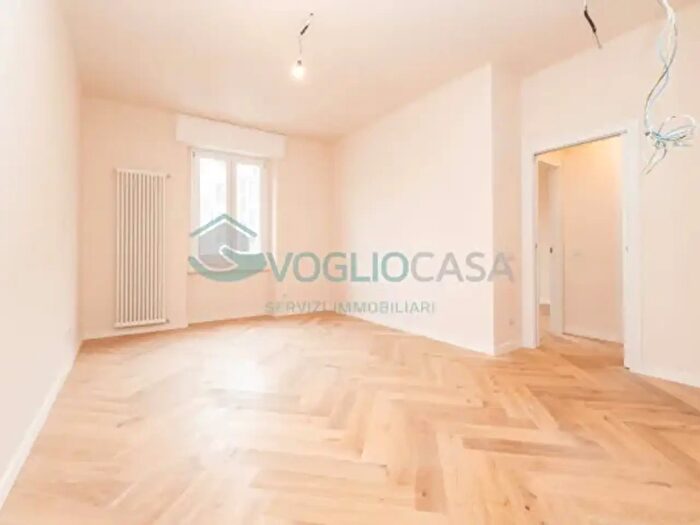 Appartamento bilocale in vendita in Piazzale Brescia, Milano