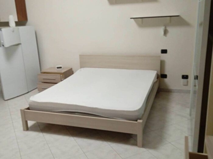 Appartamento monolocale in affitto in Via Giuseppe Tartini, Dergano, Milano