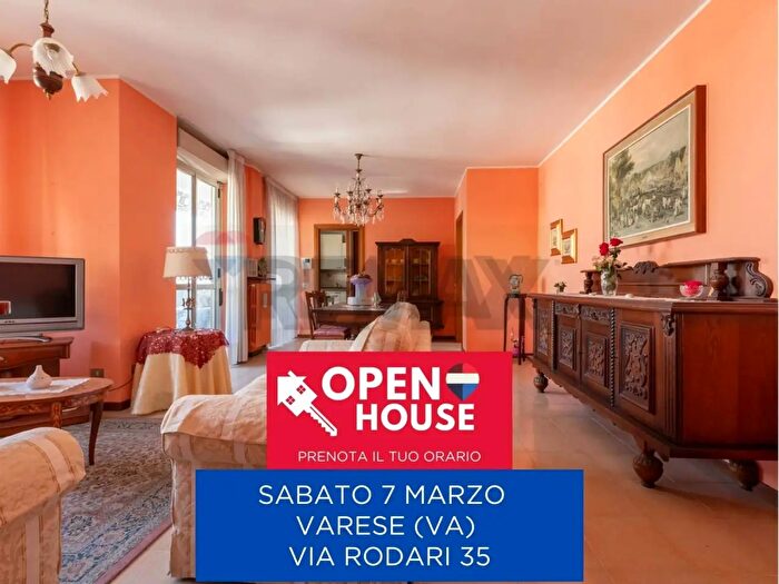 Appartamento quadrilocale in vendita in Via Rodari, Varese