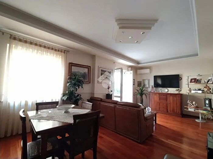 Casa con 5 locali in vendita in Via Marco Polo, Melito Di Napoli