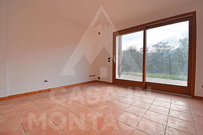 Appartamento bilocale in vendita in Castello Tesino