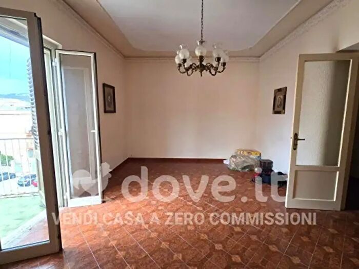 Appartamento quadrilocale in vendita in Via Francesco Petrarca, Trapani