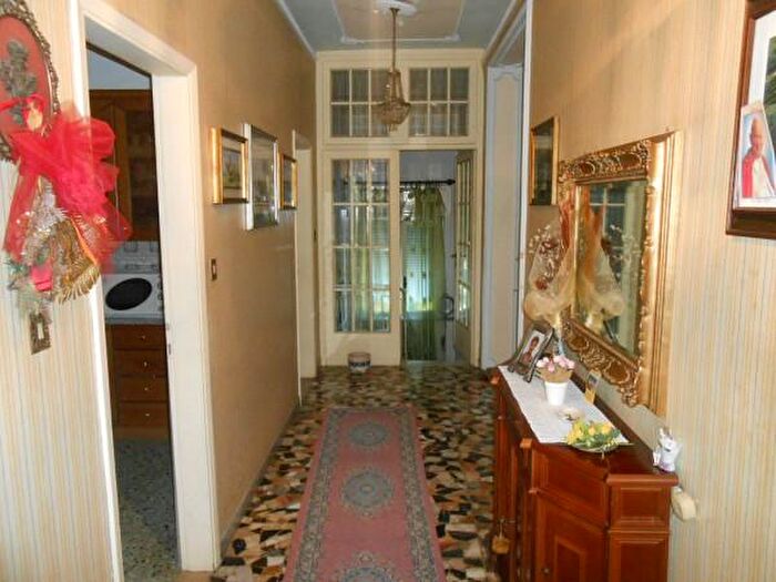Casa con 5 locali in vendita in Via per Chiatri, Lucca