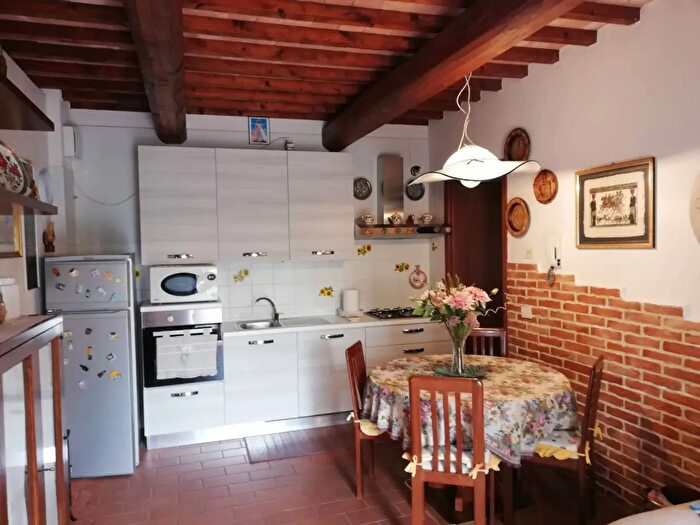 Appartamento bilocale in affitto in Montaione