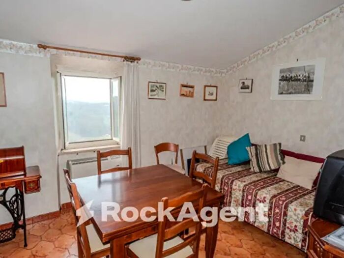 Appartamento bilocale in vendita in Via Monaldesca, Onano