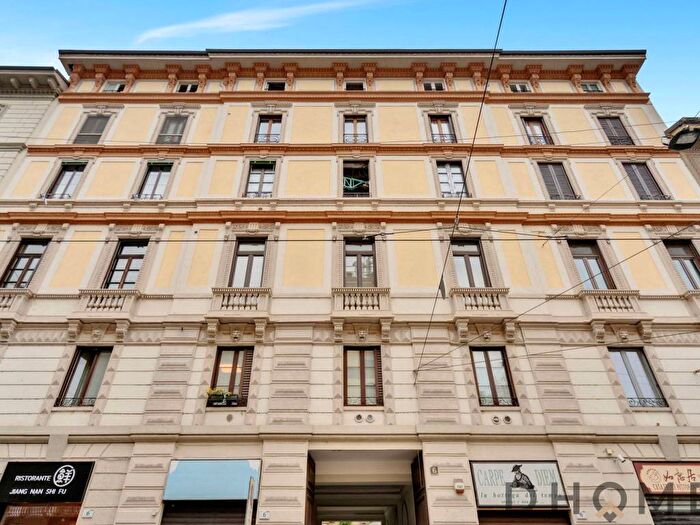 Appartamento bilocale in affitto in Via Carlo Farini Milano MI Italia, Garibaldi Corso Como, Milano