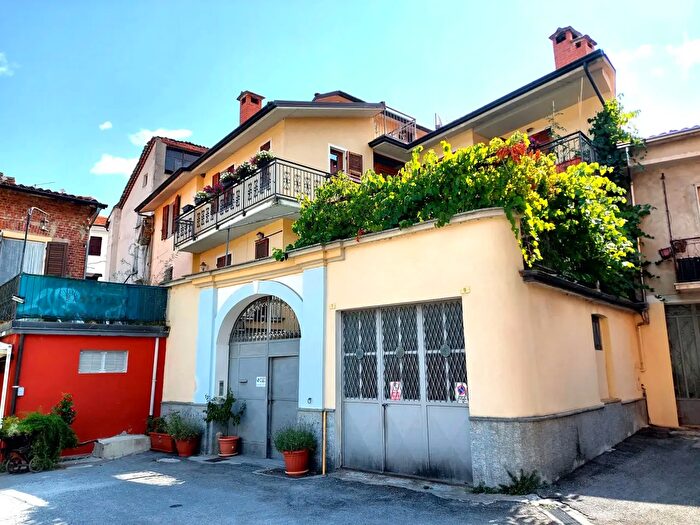 Appartamento trilocale in vendita in Via Polti, Garessio
