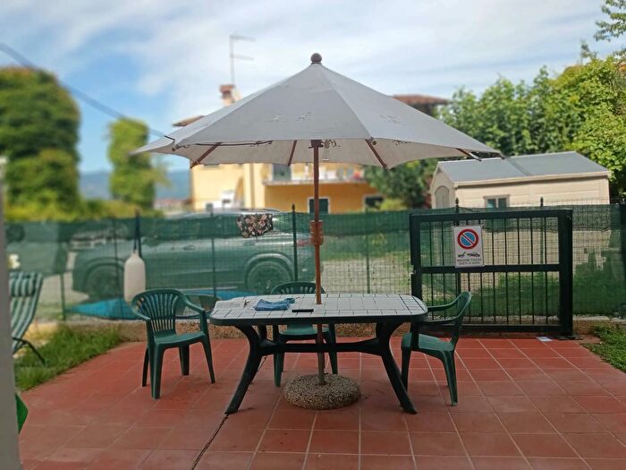 Appartamento bilocale in vendita in Ameglia