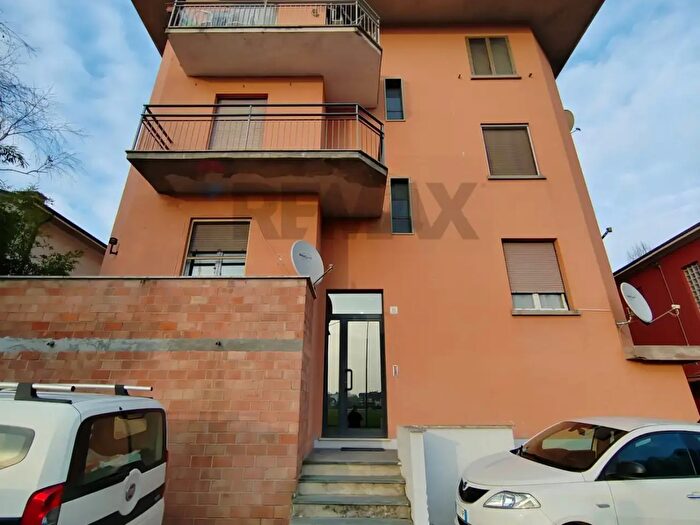 Appartamento trilocale in affitto in Via della Maestà, Noceto