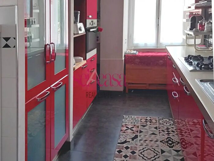 Appartamento con 5 locali in vendita in Centrale, Grosseto