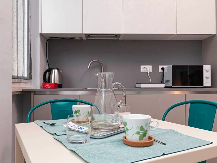Appartamento monolocale in affitto in Via Montalbino, Istria, Milano