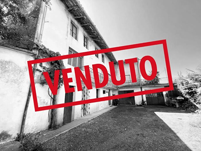 Casa con 10 locali in vendita in Via San Daniele, Martignacco