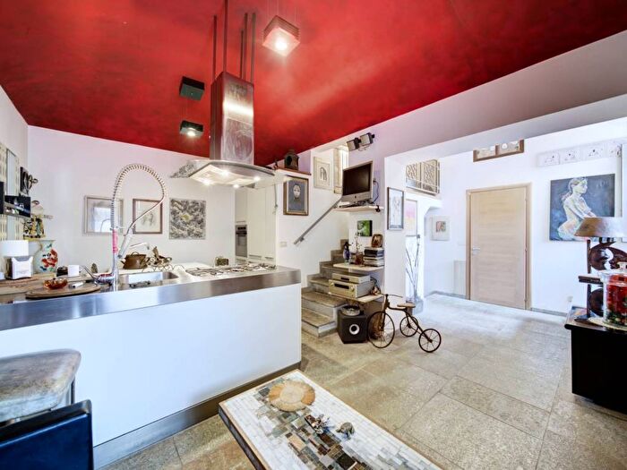 Appartamento trilocale in affitto in Via Errico Giachino, Borgo Vittoria, Torino