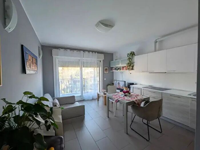 Appartamento trilocale in affitto in Via Ferré b, Busto Arsizio